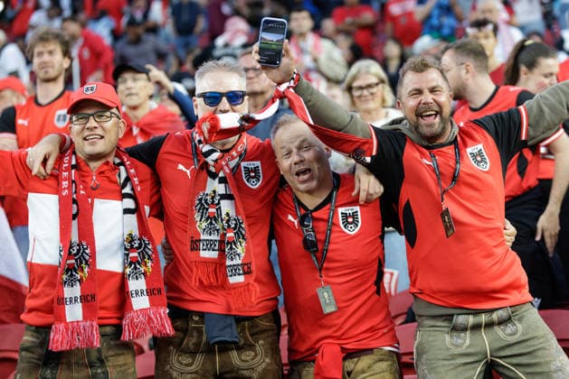 SOCCER - FIFA World Cup, WM, Weltmeisterschaft, Fussball 2026 SANTA CLARA,CALIFORNIA,USA,17.JUN.26 - SOCCER - FIFA World Cup 2026, group stage, Austria vs Jordan. Image shows fans of AUT.  GEPAxpictures xArminxRauthner
