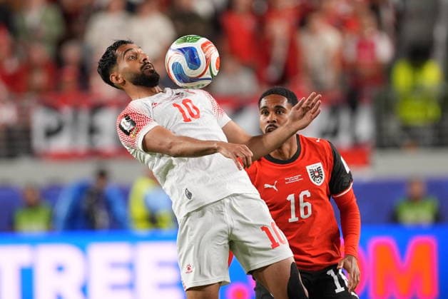 Austria v Jordan - FIFA World Cup, WM, Weltmeisterschaft, Fussball 2026 - Group J SANTA CLARA, UNITED STATES - JUNE 16: Phillipp Mwene of Austria in action against Musa al-Taamari (10) of Jordan during 2026 FIFA World Cup First Stage Group J match between Austria and Jordan at San Francisco Bay Area Stadium (Levi’s Stadium) in Santa Clara, California, United States on June 16, 2026. Tayfun Coskun Anadolu California United States. Editorial use only. Please get in touch for any other usage.  Copyright: x2026xAnadoluxTayfunxCoskunx