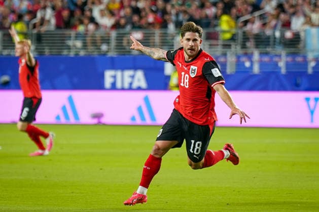 USA: Fußball FIFA World Cup, WM, Weltmeisterschaft, Fussball 2026 Gruppenphase Gruppe J Österreich vs Jordanien San Francisco Bay Area Stadium Levi™s Stadium (Santa Clara County, Kalifornien): Tor und Torjubel zum 1:0 durch Romano Schmid (Österreich 18) Freude, Emotionen, Jubel *** USA Soccer 2026 FIFA World Cup Group Stage Group J Austria vs. Jordan San Francisco Bay Area Stadium Levi’s Stadium Santa Clara County, California Goal and celebration following Romano Schmid’s 1–0 goal for Austria 18 Joy, emotions, cheering,detected_source_language Copyright: xJOERANxSTEINSIEKx