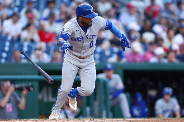 June 16, 2026, Washington D.C, District Of Columbia, United States: Washington, DC; Kansas City Royals designated hitter Starling Marte (0) bunts for a single during the Major League Baseball game between the Washington Nationals and the Kansas City Royals at Nationals Park on Tuesday, June 16, 2026. The Nationals beat the Royals 6-4. MLB, Baseball Herren, USA Washington Nationals 6:4 Kansas City Royals  - ZUMAp258 20260616_znp_p258_037 Copyright: xStevexPrakopex