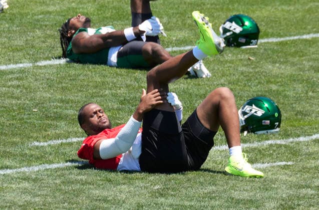 New York Jets quarterback Geno Smith (7) during minicamp at the Atlantic Health Jets Training Center, Florham Park, New Jersey on Tuesday June 16, 2026. CSM NFL, American Football Herren, USA 2026: New York Jets Minicamp June 16  - ZUMAc04_ 20260616_zma_c04_178 Copyright: xDuncanxWilliamsx