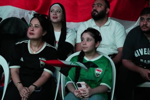 Iraqi football fans gather to watch Iraq v Norway World Cup match BAGHDAD, IRAQ - JUNE 17: Iraqi football fans gather around a giant screen set up in the garden of Al-Karkh Sports Club to watch their national team, Nationalteam face Norway in the 2026 FIFA World Cup, WM, Weltmeisterschaft, Fussball in the capital Baghdad, Iraq, on June 17, 2026. Murtadha Al-Sudani Anadolu Baghdad Iraq. Editorial use only. Please get in touch for any other usage.  Copyright: x2026xAnadoluxMurtadhaxAl-Sudanix