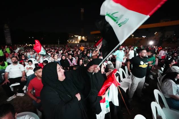 Iraqi football fans gather to watch Iraq v Norway World Cup match BAGHDAD, IRAQ - JUNE 17: Iraqi football fans gather around a giant screen set up in the garden of Al-Karkh Sports Club to watch their national team, Nationalteam face Norway in the 2026 FIFA World Cup, WM, Weltmeisterschaft, Fussball in the capital Baghdad, Iraq, on June 17, 2026. Murtadha Al-Sudani Anadolu Baghdad Iraq. Editorial use only. Please get in touch for any other usage.  Copyright: x2026xAnadoluxMurtadhaxAl-Sudanix
