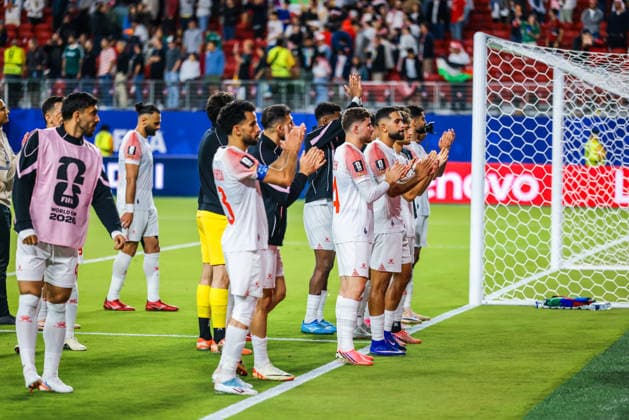 June 16, 2026, Santa Clara, California, USA: Santa Clara, USA - June 16 2026: Jordan players thank their fans after losing to Austria at a FIFA World Cup, WM, Weltmeisterschaft, Fussball group match at San Francisco Bay Area Stadium Santa Clara USA - ZUMAp121 20260616_zsp_p121_062 Copyright: xChrisxPutnamx