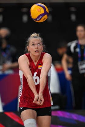 Germany v China - FIVB Women s Volleyball Nations League ANKARA, TURKIYE - JUNE 17: Antonia Stautz (6) of Germany warms up ahead of the 2026 FIVB Women s Volleyball Nations League second stage match between Germany and China at the Ankara Sports Hall, in Ankara, Turkiye, on June 17, 2026. Akin Celiktas Anadolu Ankara Turkey. Editorial use only. Please get in touch for any other usage.  Copyright: x2026xAnadoluxAkinxCeliktasx