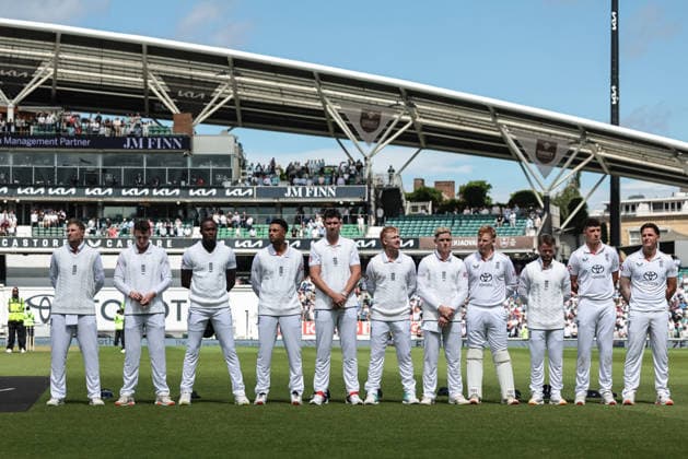 2nd Rothesay Test Match Day 1 England v New Zealand England team lineup, Mannschaftsbild, Totale during the 2nd Rothesay Test Match Day 1 match England vs New Zealand at The Kia Oval, London, United Kingdom on 17 June 2026 (Photo by Mark Cosgrove News Images) London The Kia Oval London United Kingdom Copyright: xMarkxCosgrove NewsxImagesx