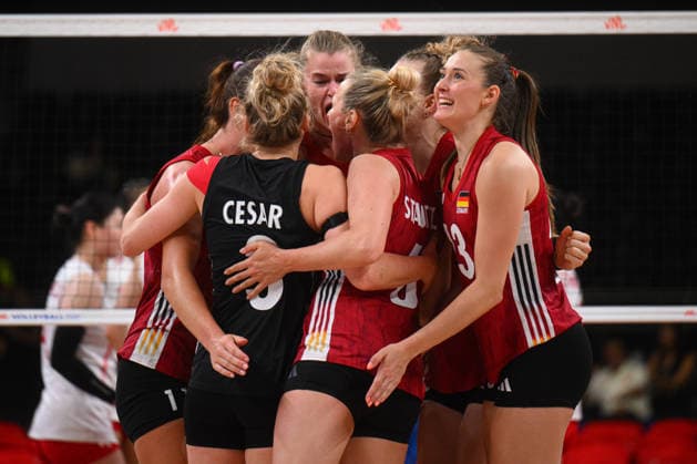 Germany v China - FIVB Women s Volleyball Nations League ANKARA, TURKIYE - JUNE 17: Players of Germany celebrate after scoring a point during the 2026 FIVB Women s Volleyball Nations League second stage match between Germany and China at the Ankara Sports Hall, in Ankara, Turkiye, on June 17, 2026. Akin Celiktas Anadolu Ankara Turkey. Editorial use only. Please get in touch for any other usage.  Copyright: x2026xAnadoluxAkinxCeliktasx