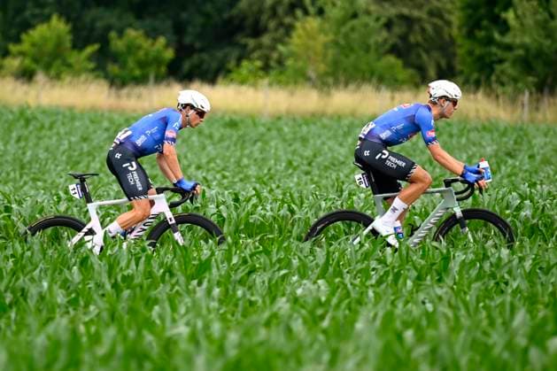 Baloise Belgium Tour 2026 Stage 1 SCHERPENHEUVEN-ZICHEM, BELGIUM - JUNE 17 : Marsman Tim (NED) of Alpecin - Premier Tech, Philipsen Jasper (BEL) of Alpecin - Premier Tech during stage 1 of the 95th edition of Baloise Tour of Belgium an UCI ProSeries 2.Pro cycling road race stage for Men Elite of 187.9 km with start in Scherpenheuven-Zichem and finish in Scherpenheuven-Zichem on June 17, 2026 in Scherpenheuven-Zichem, Belgium, 17 06 2026 ( Motordriver Stephan Boone - Scherpenheuven-Zichem Belgium  Copyright: xTomasxSiskx