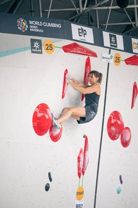 17.06.2026: Klettern - Bouldern: World Climbing Series Innsbruck 2026 - Qualifikation Damen Cloe Coscoy (USA) Innsbruck Kletterzentrum Innsbruck Österreich