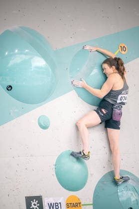 17.06.2026: Klettern - Bouldern: World Climbing Series Innsbruck 2026 - Qualifikation Damen Lea Kempf (AUT) Innsbruck Kletterzentrum Innsbruck Österreich