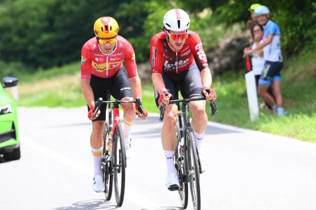 Tour de Suisse 2026 Stage 1 SONDRIO, ITALY - JUNE 17 : Beullens Cedric (BEL) of Lotto Intermarche, Dversnes Lavik Fredrik (NOR) of UNO-X Mobility during stage 1 of the 89th edition of Tour de Suisse an UCI World Tour 2.UWT cycling road race stage for Men Elite of 144 km with start in Sondrio and finish in Sondrio on June 17, 2026 in Sondrio, Italy, 17 06 2026 ( Motordriver Guy De Vuyst - Sondrio Italy  Copyright: xVincentxKalutx
