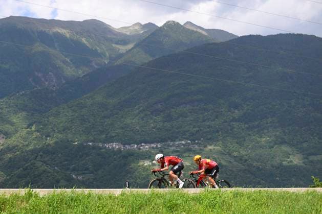 Tour de Suisse 2026 Stage 1 SONDRIO, ITALY - JUNE 17 : Beullens Cedric (BEL) of Lotto Intermarche, Dversnes Lavik Fredrik (NOR) of UNO-X Mobility during stage 1 of the 89th edition of Tour de Suisse an UCI World Tour 2.UWT cycling road race stage for Men Elite of 144 km with start in Sondrio and finish in Sondrio on June 17, 2026 in Sondrio, Italy, 17 06 2026 ( Motordriver Guy De Vuyst - Sondrio Italy  Copyright: xVincentxKalutx