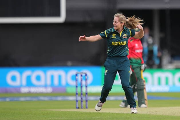 Australia Women v Bangladesh Women, ICC Women s T20 World Cup Sophie Molineux (captain) of Australia Women appeals for wicket of Sharmin Akter Supta of Bangladesh Women during the ICC Women s T20 World Cup match between Australia Women and Bangladesh Women at Headingley Stadium, Leeds, UK on 17 June 2026. Leeds Headingley Stadium West Yorkshire UK Editorial use only , Copyright: xAlunxRobertsx PSI-24326-0040
