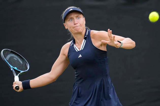 Lexus Nottingham Open - Day Three Yuliia Starodubtseva of Ukraine competes in a Round of 32 singles match at the 2026 Lexus Nottingham Open Women s tennis tournament at the Nottingham Tennis Centre in Nottingham, England, on June 17, 2026. Nottingham Great Britain United Kingdom  Copyright: xOwenxHammondx originalFilename:hammond-2026lexu260617_npd9E.jpg
