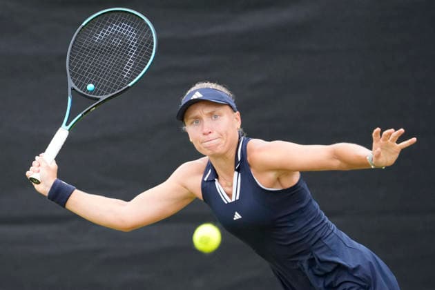Lexus Nottingham Open - Day Three Yuliia Starodubtseva of Ukraine competes in a Round of 32 singles match at the 2026 Lexus Nottingham Open Women s tennis tournament at the Nottingham Tennis Centre in Nottingham, England, on June 17, 2026. Nottingham Great Britain United Kingdom  Copyright: xOwenxHammondx originalFilename:hammond-2026lexu260617_npRAC.jpg