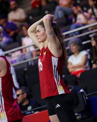 Germany v China - Volleyball Nations League 2026 Ankara Stage Anastasia Cekulaev reacts during the FIVB Volleyball Nations League (VNL) match between Germany and China at the Ankara Arena in Ankara, Turkey, on June 17, 2026. Ankara Turkey  Copyright: xÃ‡aÄülarxOskayx originalFilename:oskay-volleyba260617_npeyT.jpg