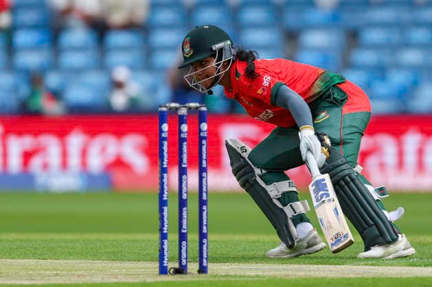 Australia v Bangladesh - ICC Women s T20 World Cup England & Wales 2026 Juairiya Ferdous of Bangladesh turns at the crease during the ICC Women s T20 World Cup Group 1 match between Australia and Bangladesh at Headingley Cricket Ground in Leeds, United Kingdom, on June 17, 2026. Leeds West Yorkshire United Kingdom  Copyright: xMIxNewsx originalFilename:fletcher-australi260617_np3Ve.jpg