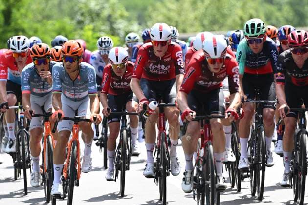 Tour de Suisse 2026 Stage 1 SONDRIO, ITALY - JUNE 17 : Kwiatkowski Michal (POL) of Netcompany INEOS, Benoot Tiesj (BEL) of Decathlon CMA CGM Team during stage 1 of the 89th edition of Tour de Suisse an UCI World Tour 2.UWT cycling road race stage for Men Elite of 144 km with start in Sondrio and finish in Sondrio on June 17, 2026 in Sondrio, Italy, 17 06 2026 ( Motordriver Guy De Vuyst - Sondrio Italy  Copyright: xVincentxKalutx