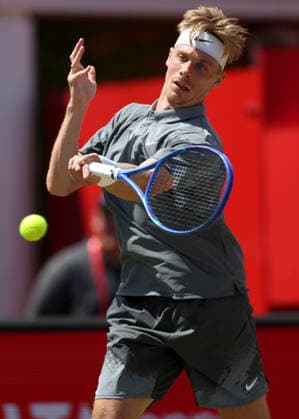 Denis Shapovalov of Canada in action HSBC Queen s Club Championships, Day Twelve, Tennis, Queen s Club, West Kensington, London, UK - 17 Jun 2026London Queen s Club United Kingdom  Copyright: xEllaxLing Shutterstockx 16924338ac