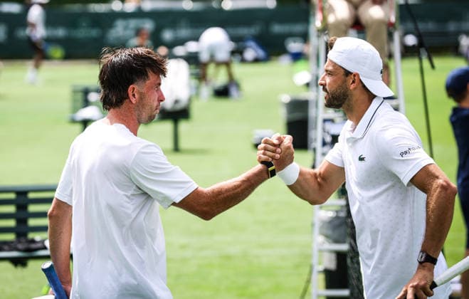 ATP, Tennis Herren Men s Tournament, Elm Park Golf & Sports Club, Dublin 17 6 2026 Round of 16 Conor Gannon vs Grigor Dimitrov Conor Gannon of Ireland shakes hands with Grigor Dimitrov of Bulgaria after the match Conor Gannon shakes hands with Grigor Dimitrov after the match 17 6 2026  Copyright: x INPHO TomxMaherx RDR_6447