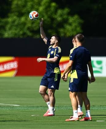John McGinn of Scotland Scotland Training and press conference, PK, Pressekonferenz 2026 FIFA World Cup, WM, Weltmeisterschaft, Fussball Football, Atrium Health Performance Park, Charlotte, USA - 17 Jun 2026Charlotte Atrium Health Performance Park United States of America EDITORIAL USE ONLY No use with unauthorised audio, video, data, fixture lists, club league logos or live services. Online in-match use limited to 120 images, no video emulation. No use in betting, games or single club league player publications.  Copyright: xMichaelxZemanek Shutterstockx 16928927r