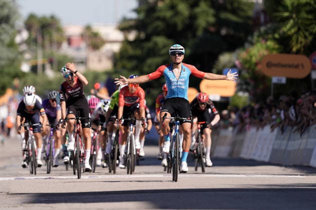 Italy s Matteo Fiorin of Solme Olmo Arvedi stage winner during Stage 4 of the Giro Next Gen 2026, from Matera to Corato (Molino Casillo), Italy, Wednesday, June 17, 2026.  Copyright: xMassimoxPaolone LaPressex