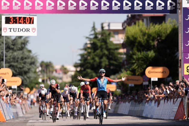 Italy s Matteo Fiorin of Solme Olmo Arvedi stage winner during Stage 4 of the Giro Next Gen 2026, from Matera to Corato (Molino Casillo), Italy, Wednesday, June 17, 2026.  Copyright: xMassimoxPaolone LaPressex