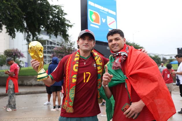 FIFA World Cup, WM, Weltmeisterschaft, Fussball 2026 - Group K - Portugal vs DR Congo Portugal fans pose for photographs prior to the FIFA World Cup 2026 group stage match between Portugal and DR Congo, in Houston, Texas, USA, 17 June 2026. Houston United States  Copyright: xMIGUELxA.xLOPESx