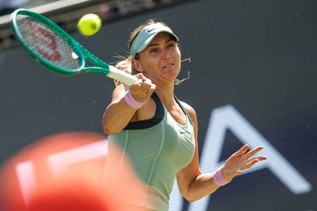 Berlin, 15.06.26, Tennis: VANDA Pharmaceuticals BERLIN TENNIS OPEN 2026 im Steffi-Graf-Stadion. Damen, Einzel. P. Badosa (ESP) vs C. Gauff (USA). Paula Badosa retourniert einen Ball. VANDA Pharmaceuticals BERLIN TENNIS OPEN 2026