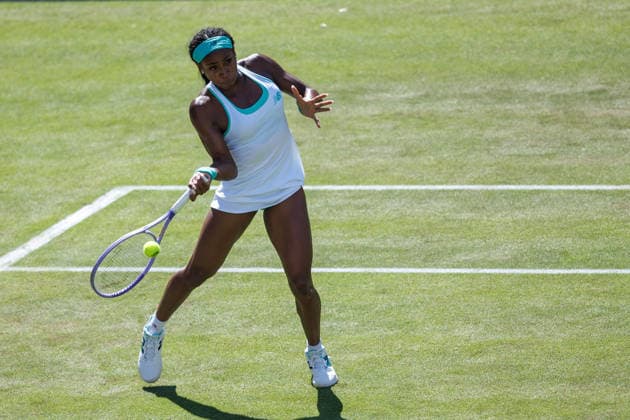 Berlin, 15.06.26, Tennis: VANDA Pharmaceuticals BERLIN TENNIS OPEN 2026 im Steffi-Graf-Stadion. Damen, Einzel. P. Badosa (ESP) vs C. Gauff (USA). Coco Gauff retourniert einen Ball. VANDA Pharmaceuticals BERLIN TENNIS OPEN 2026