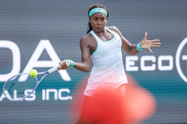 Berlin, 15.06.26, Tennis: VANDA Pharmaceuticals BERLIN TENNIS OPEN 2026 im Steffi-Graf-Stadion. Damen, Einzel. P. Badosa (ESP) vs C. Gauff (USA). Coco Gauff retourniert einen Ball. VANDA Pharmaceuticals BERLIN TENNIS OPEN 2026
