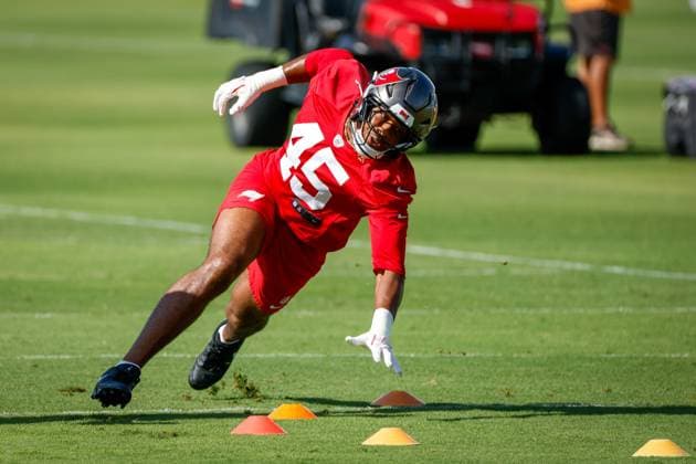 June 17, 2026, Tampa, Florida, USA: Tampa Bay Buccaneers linebacker Josiah Trotter (45) runs around cones when working on a defensive drill during mandatory minicamp at the AdventHealth Training Center in Tampa on Wednesday, June 17, 2026. Tampa USA - ZUMAs70_ 0859378218st Copyright: xJeffereexWoox