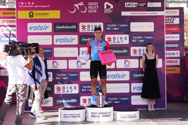 Italy s Matteo Fiorin of Solme Olmo Arvedi winner of stage during Stage 4 of the Giro Next Generation from Matera to Corato Italy, June 17, 2026  Copyright: xFabioxFerrari LaPressex