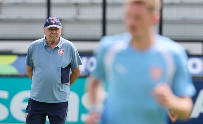FIFA World Cup, WM, Weltmeisterschaft, Fussball 2026 - Czechia training session Czechia s head coach Miroslav Koubek leads a training session in Kennesaw, Georgia, USA, 17 June 2026. Czechia will face South Africa on 18 June in a FIFA World Cup 2026 group A match. KENNESAW United States  Copyright: xRONALDxWITTEKx