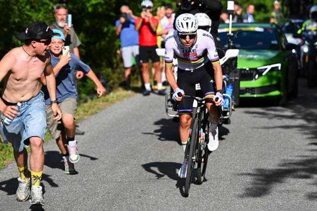 Tour de Suisse 2026 Stage 1 SONDRIO, ITALY - JUNE 17 : Pogacar Tadej (SLO) of UAE Team Emirates XRG solo breakaway during stage 1 of the 89th edition of Tour de Suisse an UCI World Tour 2.UWT cycling road race stage for Men Elite of 144 km with start in Sondrio and finish in Sondrio on June 17, 2026 in Sondrio, Italy, 17 06 2026 ( Motordriver Guy De Vuyst - Sondrio Italy  Copyright: xVincentxKalutx