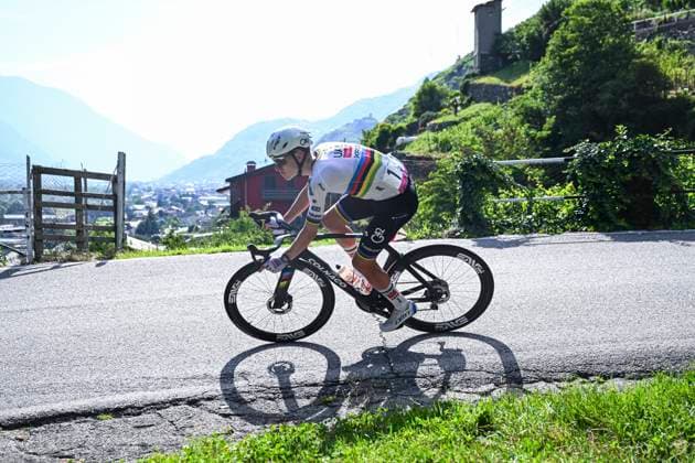 Tour de Suisse 2026 Stage 1 SONDRIO, ITALY - JUNE 17 : Pogacar Tadej (SLO) of UAE Team Emirates XRG solo breakaway during stage 1 of the 89th edition of Tour de Suisse an UCI World Tour 2.UWT cycling road race stage for Men Elite of 144 km with start in Sondrio and finish in Sondrio on June 17, 2026 in Sondrio, Italy, 17 06 2026 ( Motordriver Guy De Vuyst - Sondrio Italy  Copyright: xVincentxKalutx