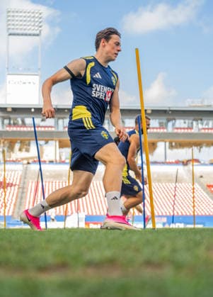 260617 Elliot Stroud of the Swedish national football team at a training session during day 7 of the FIFA World Cup, WM, Weltmeisterschaft, Fussball 2026 on June 17, 2026 in Dallas. Photo: Petter Arvidson BILDBYRAN kod PA PA1238 fotboll football soccer fotball vm fotbolls-vm fotball-vm fotbolls-vm 2026 fifa world cup 2026 träning practice training sverige sweden sverige a day 7 bbeng