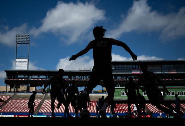 260617 Mattias Svanberg of the Swedish national football team at a training session during day 7 of the FIFA World Cup, WM, Weltmeisterschaft, Fussball 2026 on June 17, 2026 in Dallas. Photo: Petter Arvidson BILDBYRAN kod PA PA1238 fotboll football soccer fotball vm fotbolls-vm fotball-vm fotbolls-vm 2026 fifa world cup 2026 träning practice training sverige sweden sverige a day 7 bbeng genre siluett