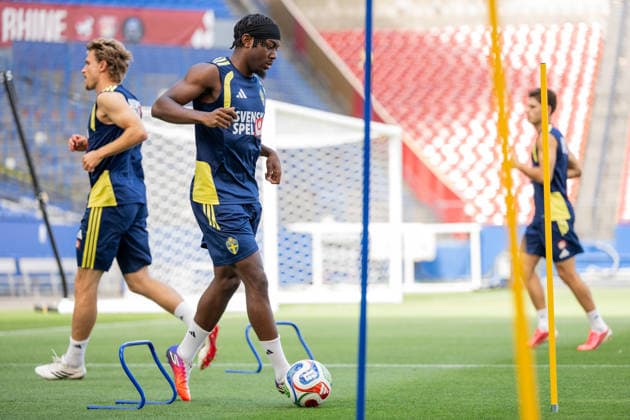 260617 Anthony Elanga of the Swedish national football team at a training session during day 7 of the FIFA World Cup, WM, Weltmeisterschaft, Fussball 2026 on June 17, 2026 in Dallas. Photo: Petter Arvidson BILDBYRAN kod PA PA1238 fotboll football soccer fotball vm fotbolls-vm fotball-vm fotbolls-vm 2026 fifa world cup 2026 träning practice training sverige sweden sverige a day 7 bbeng