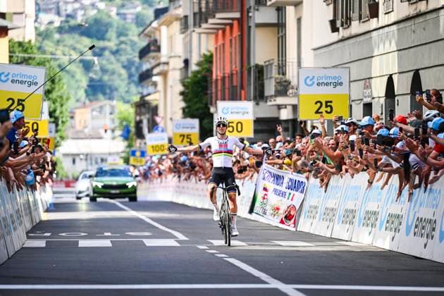 Tour de Suisse 2026 Stage 1 SONDRIO, ITALY - JUNE 17 : Pogacar Tadej (SLO) of UAE Team Emirates XRG celebrating his victory during stage 1 of the 89th edition of Tour de Suisse an UCI World Tour 2.UWT cycling road race stage for Men Elite of 144 km with start in Sondrio and finish in Sondrio on June 17, 2026 in Sondrio, Italy, 17 06 2026 ( Motordriver Guy De Vuyst - Sondrio Italy  Copyright: xVincentxKalutx