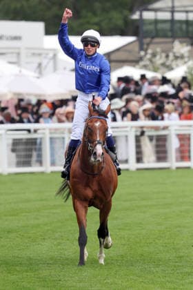 17.06.2026, Ascot, Windsor, GBR - Ombudsman with William Buick up after winning the Prince Of Wales s Stakes. Ascot racecourse. (Pferd, Jockey, Ombudsman, Buick, Sieg) 260617D572ROYAL_ASCOT.JPG