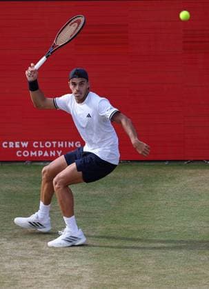 Francisco Cerundolo of Argentina in action HSBC Queen s Club Championships, Day Twelve, Tennis, Queen s Club, West Kensington, London, UK - 17 Jun 2026London Queen s Club United Kingdom  Copyright: xEllaxLing Shutterstockx 16924338ct