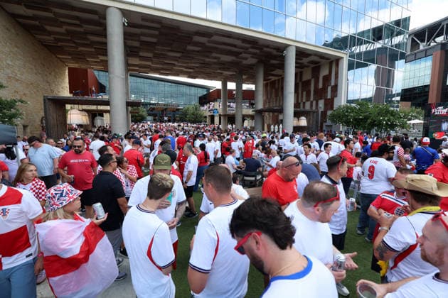 England v Croatia: Group L - FIFA World Cup, WM, Weltmeisterschaft, Fussball 2026 Croatian fans are seen in front of Dallas stadium ahead of the FIFA World Cup 2026 Group L match between England and Croatia at Dallas Stadium on June 17, 2026 in Dallas, Texas.  SanjinxStrukic PIXSELL