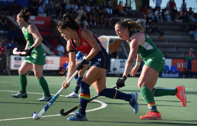 Lucia Jimenez (C) 8 8 versus Sarah Hawkshaw (C) 8 8 during the FIH Pro League game between Spain and Ireland at HC Rotterdam stadion, Netherlands.  Copyright: xArnexvanxderxBenx xSPPx Sportspressphoto_SPR168536