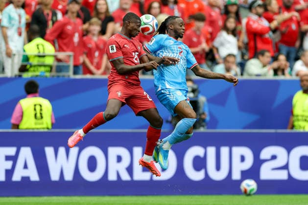 Nuno Mendes (Portugal) und Aaron Wan-Bissaka (Congo DR) battle for the ball during the FIFA World Cup, WM, Weltmeisterschaft, Fussball 2026 Group K match between Portugal and Congo DR at Houston Stadium on June 17, 2026 in Houston, United States. (Photo by Torbjorn Tande DeFodi Images) -