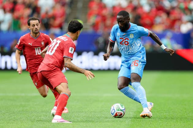 Joao Cancelo (Portugal) und Arthur Masuaku (Congo DR) battle for the ball during the FIFA World Cup, WM, Weltmeisterschaft, Fussball 2026 Group K match between Portugal and Congo DR at Houston Stadium on June 17, 2026 in Houston, United States. (Photo by Torbjorn Tande DeFodi Images) -