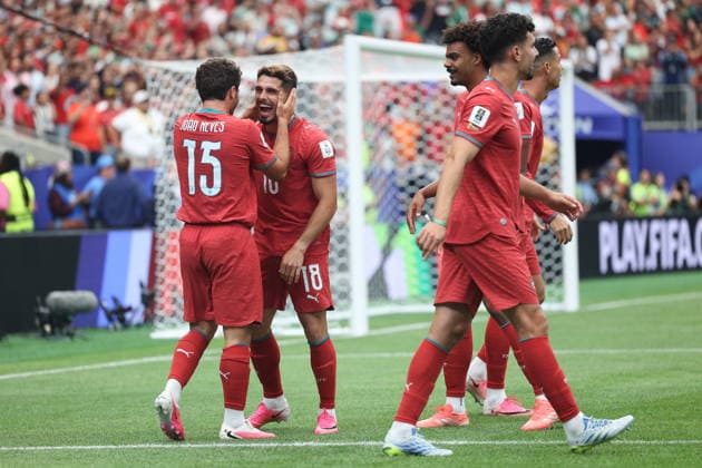 FIFA World Cup, WM, Weltmeisterschaft, Fussball 2026 - Group K - Portugal vs DR Congo Joao Neves (L) of Portugal celebrates with teammate Pedro Neto after scoring the 1-0 goal during the FIFA World Cup 2026 group stage match between Portugal and DR Congo, in Houston, Texas, USA, 17 June 2026. Houston United States  Copyright: xMIGUELxA.xLOPESx