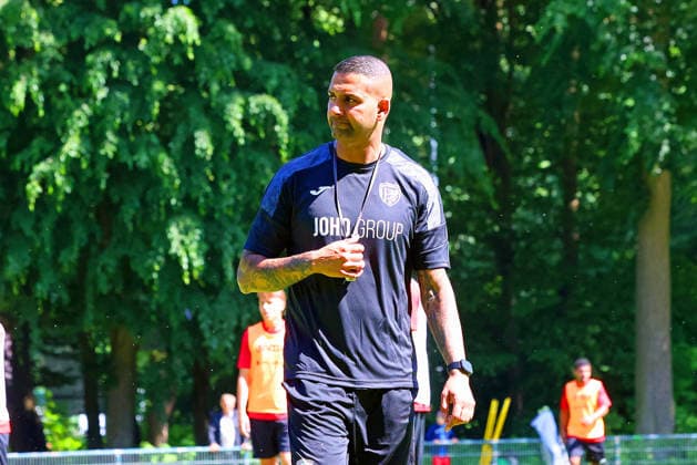 Bild: Alain Karim (Trainer) ---Trainingsauftakt des Greifswalder FC Regionalliga Nordost 17.06.2026 in Greifswald