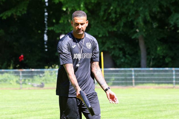 Bild: Alain Karim (Trainer) ---Trainingsauftakt des Greifswalder FC Regionalliga Nordost 17.06.2026 in Greifswald