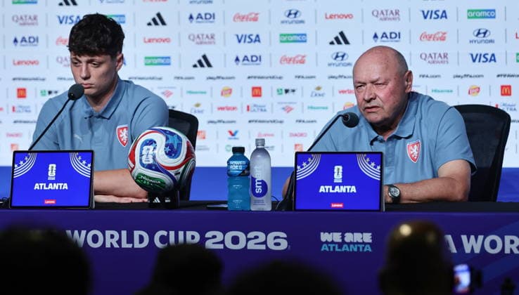 FIFA World Cup, WM, Weltmeisterschaft, Fussball 2026 - Czechia press conference, PK, Pressekonferenz Head coach of Czechia Miroslav Koubek (R) and player Ladislav Krejci (L) attend a press conference in Atlanta, Georgia, USA, 17 June 2026. Czechia will face South Africa on 18 June in a FIFA World Cup 2026 group A match. ATLANTA United States  Copyright: xRONALDxWITTEKx